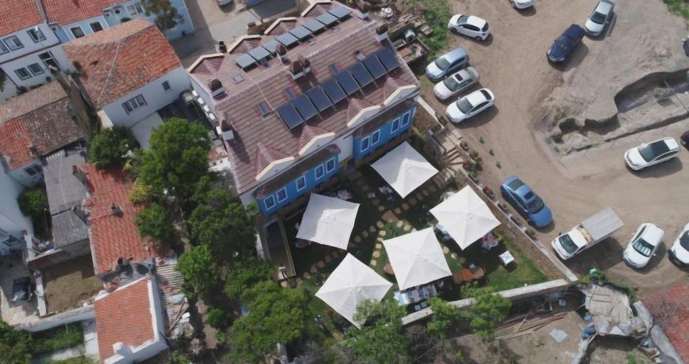 Ayapetro Hotel 5/23