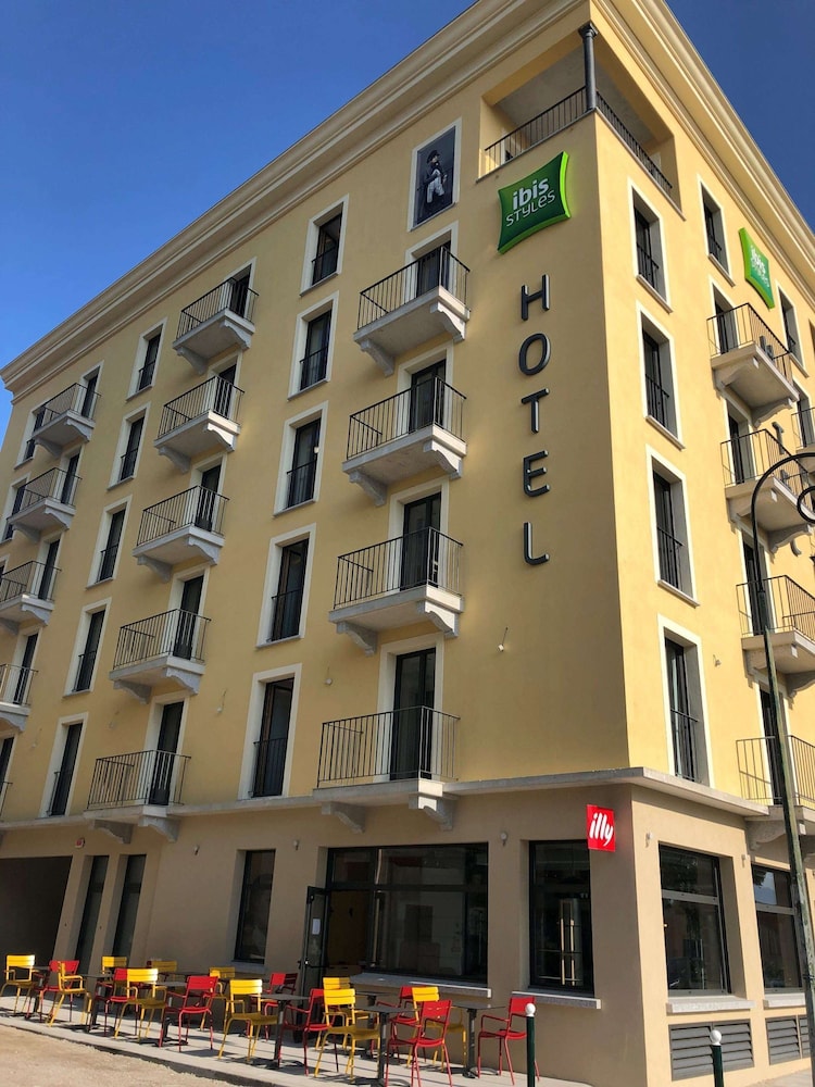 ibis Styles Ajaccio Napoleon 6/65