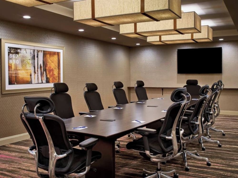 Sonesta Hotel Baltimore Inner Harbor 47/60