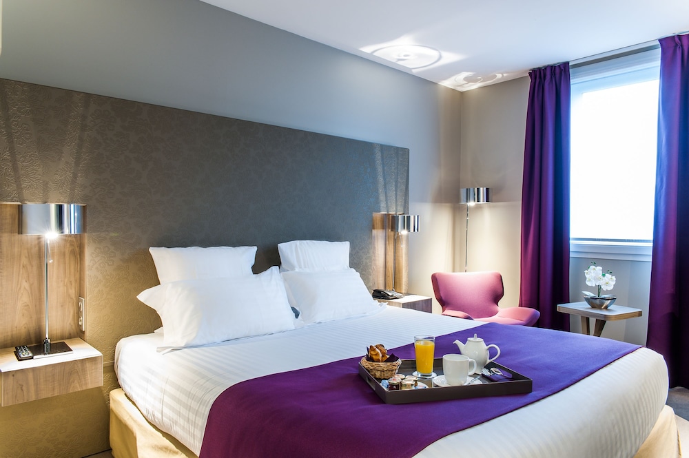 Best Western Plus Paris Velizy 9/54