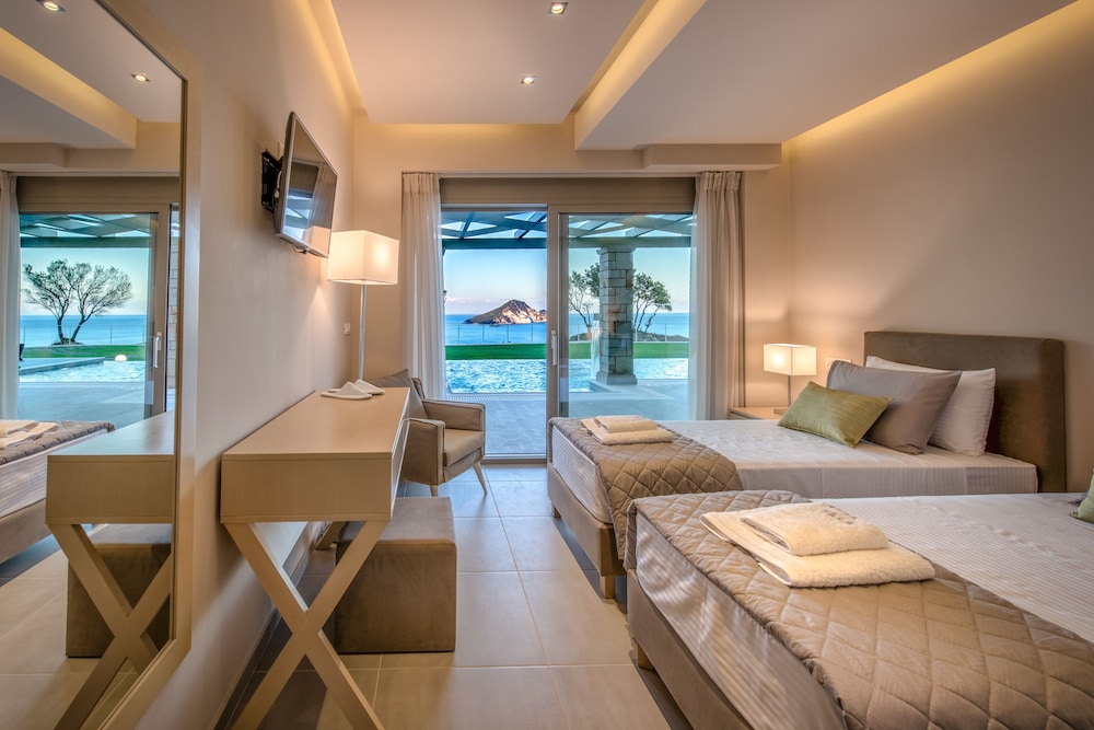 Artina Luxury Villa 9/50