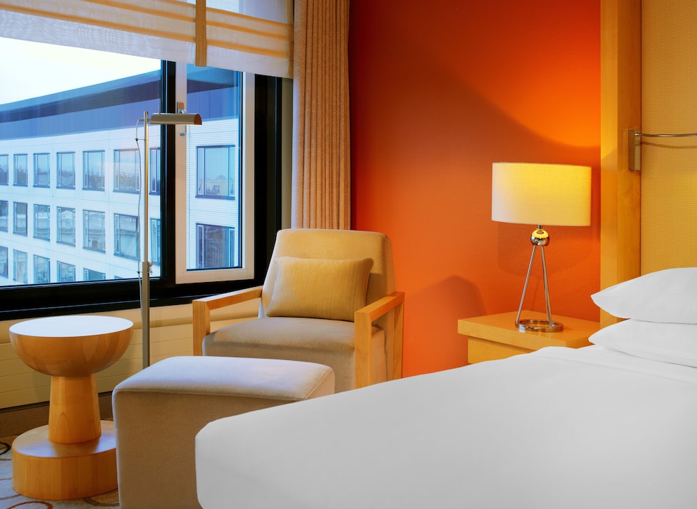 SHERATON BERLIN GRAND HOTEL ESPLANADE 12/39