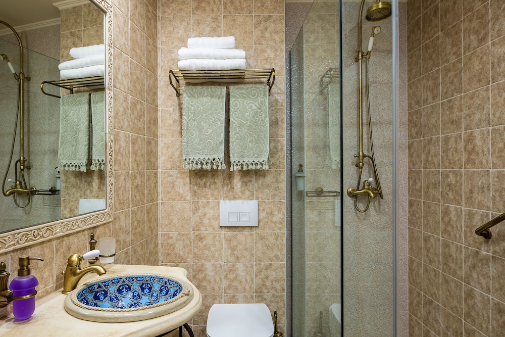 Phaedra Suites - Adults Only 44/50