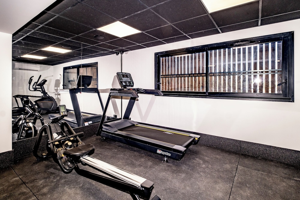 The Originals Le Relais D Aubagne 38/58