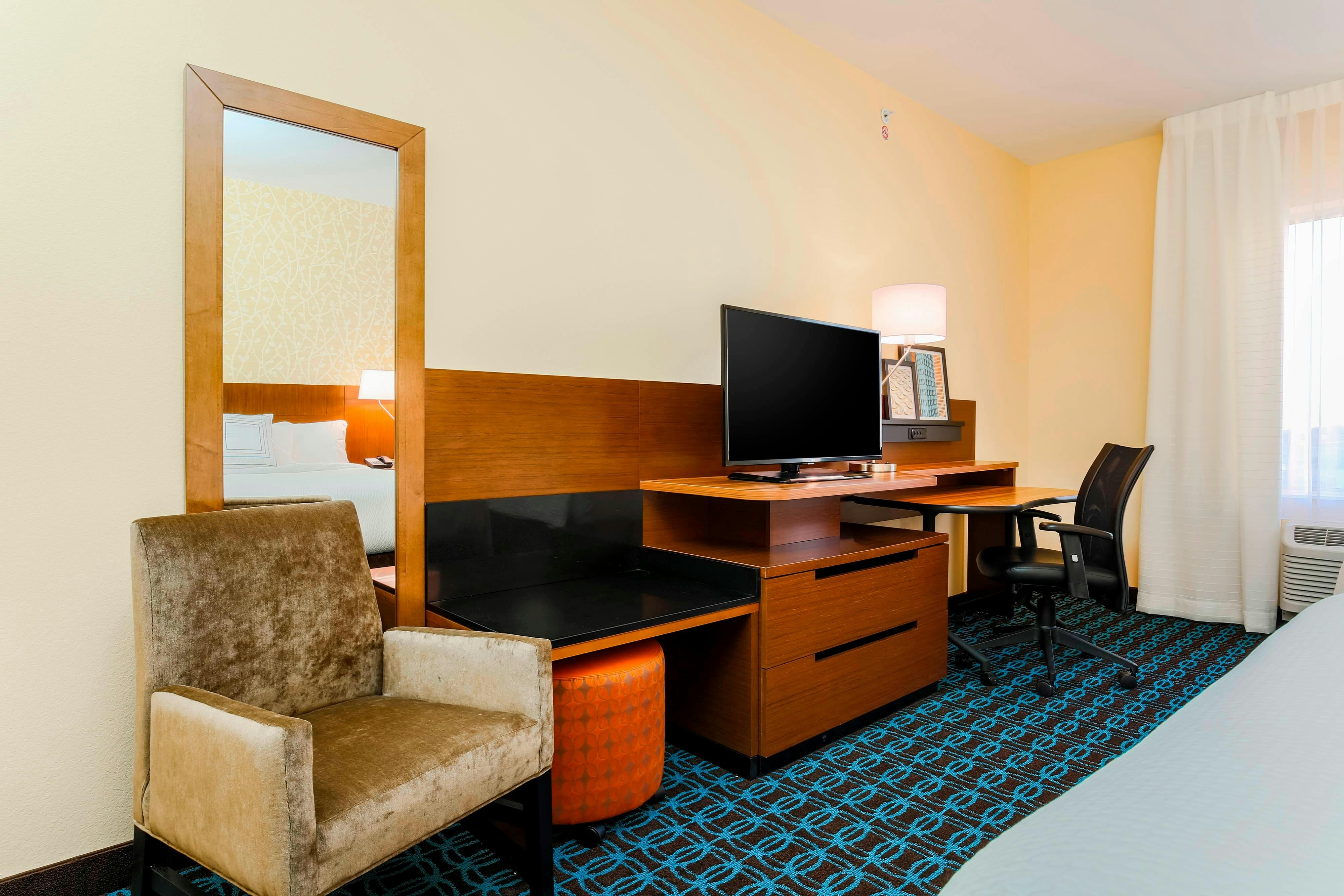 FAIRFIELD INN & SUITES PECOS 37/41