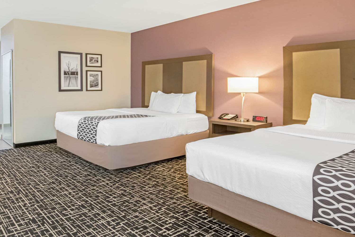 La Quinta Inn & Suites by Wyndham Weatherford OK 16/47