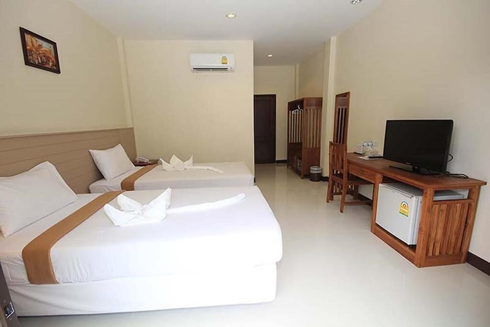 Phangan Island View Hotel 38/63