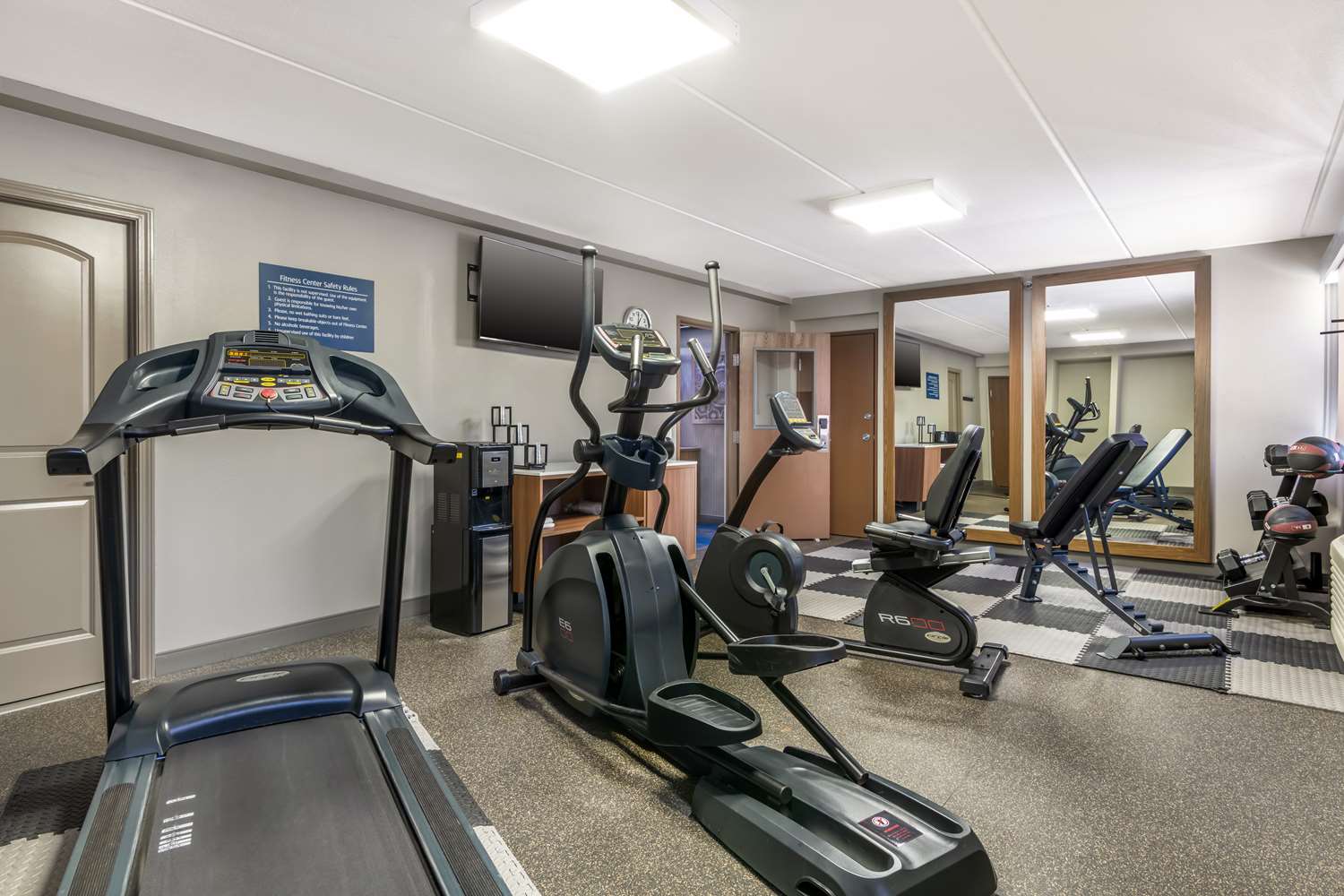 Best Western Atlanta-Marietta Ballpark Hotel 17/34