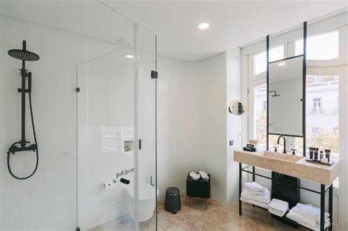 Superior, Double Bed, City View
