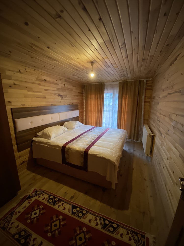 Pervanoglu Dinlenme Tesisi Motel 9/22
