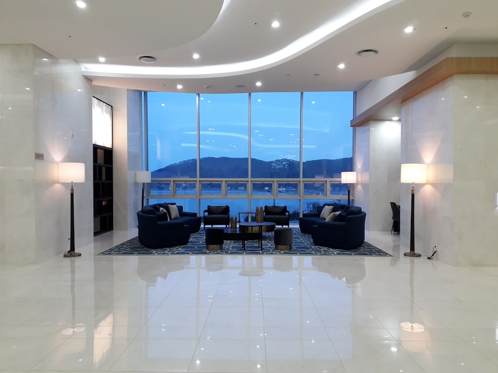 Ramada Suites by Wyndham Geoje 24/48