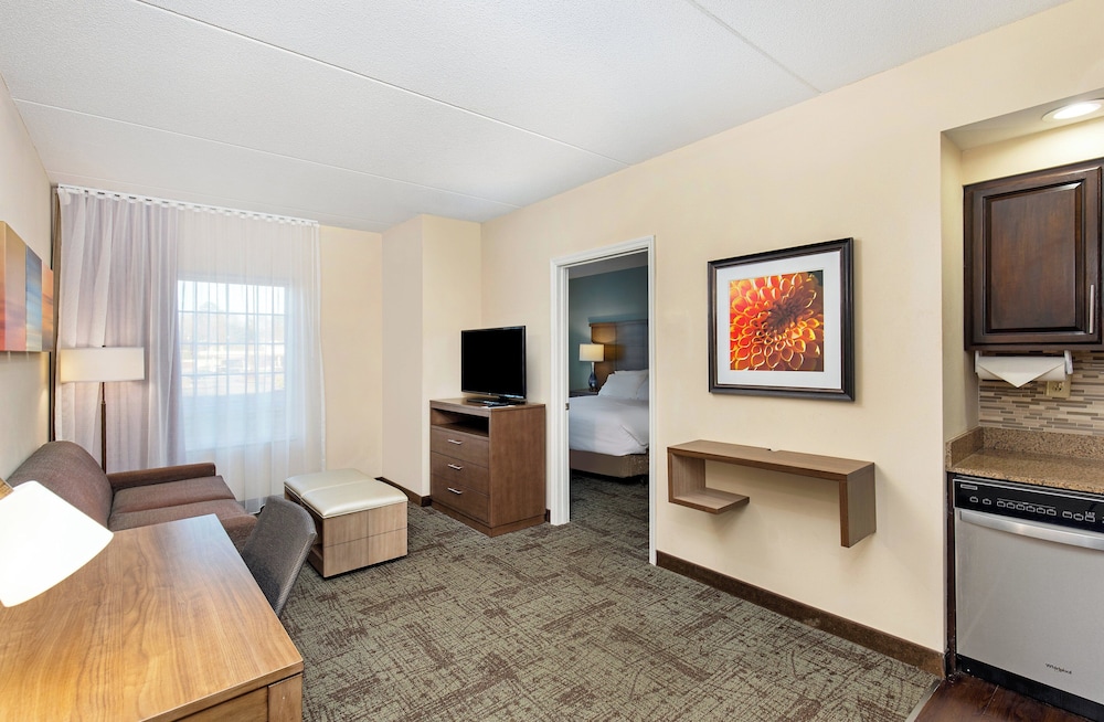 Staybridge Suites Knoxville Oak Ridge, an IHG Hotel 33/50