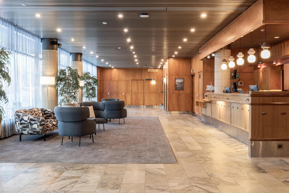 lobby