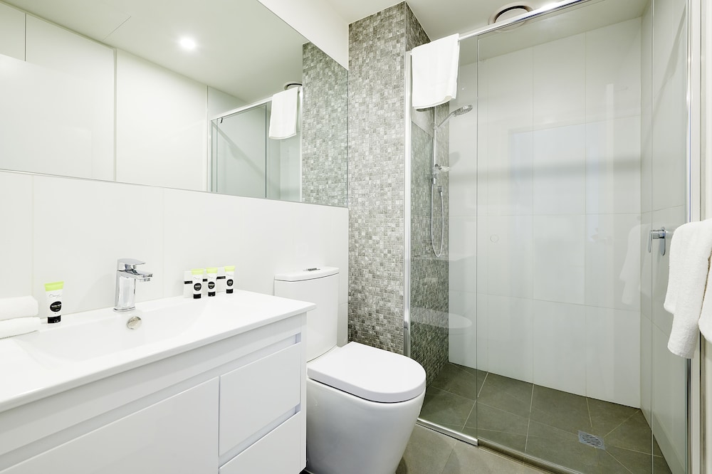 Melbourne Knox Central Apartment Hotel 17/49