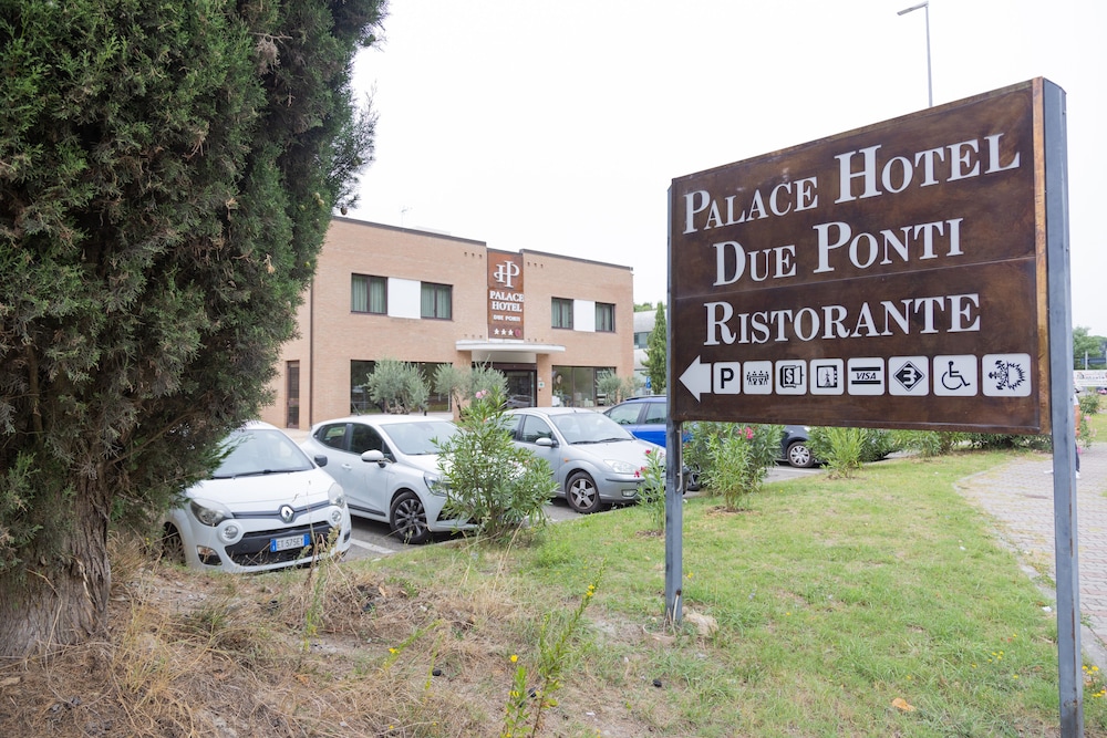 Palace hotel Due ponti 38/47