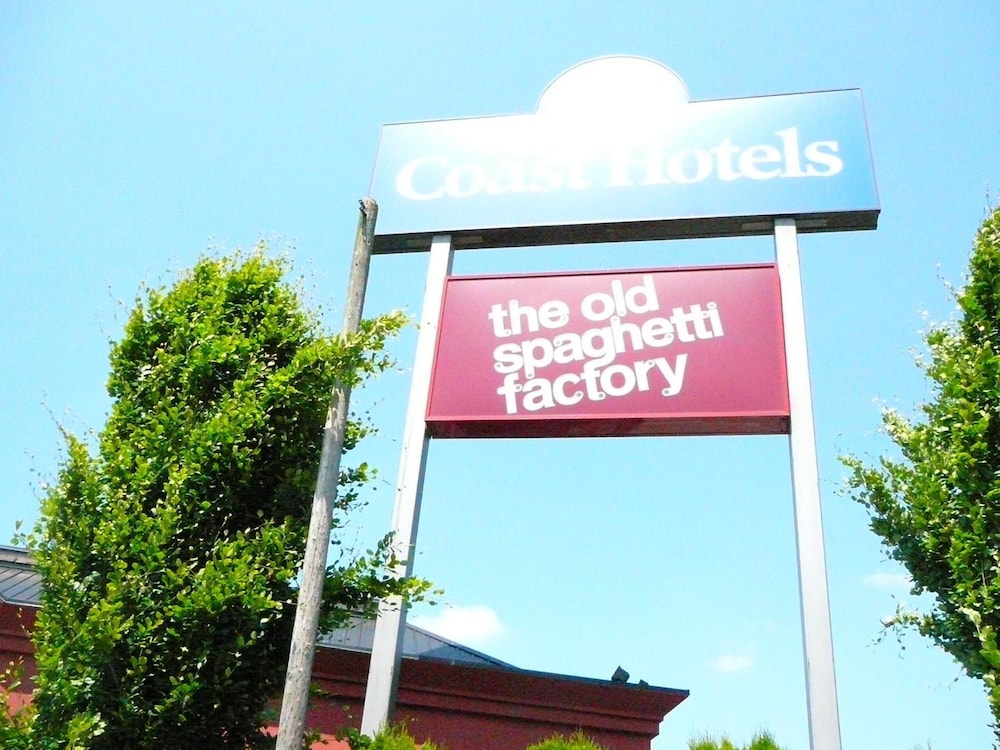 Coast Abbotsford Hotel And Suites 4/50