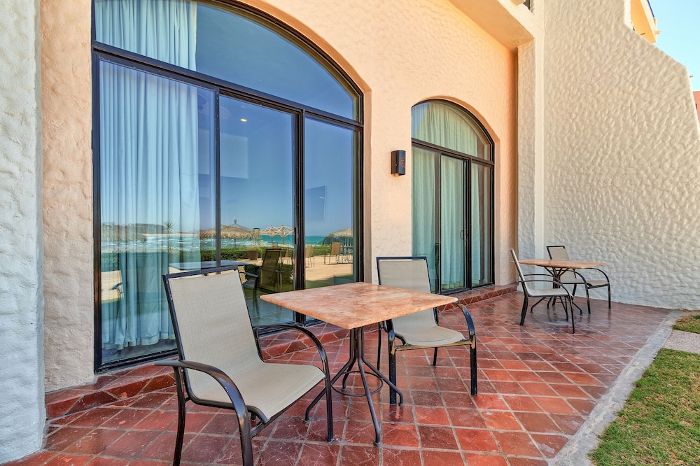 Penasco Del Sol Hotel Ex Conference Center 56/70