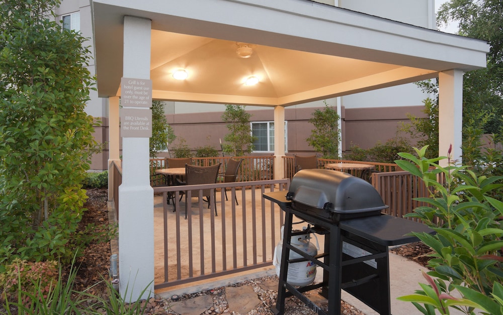 Candlewood Suites Lafayette- River Ranch 4/58