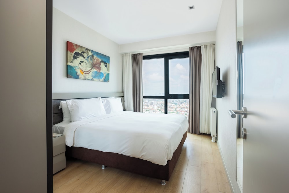 1 BEDROOM, EXECUTIVE