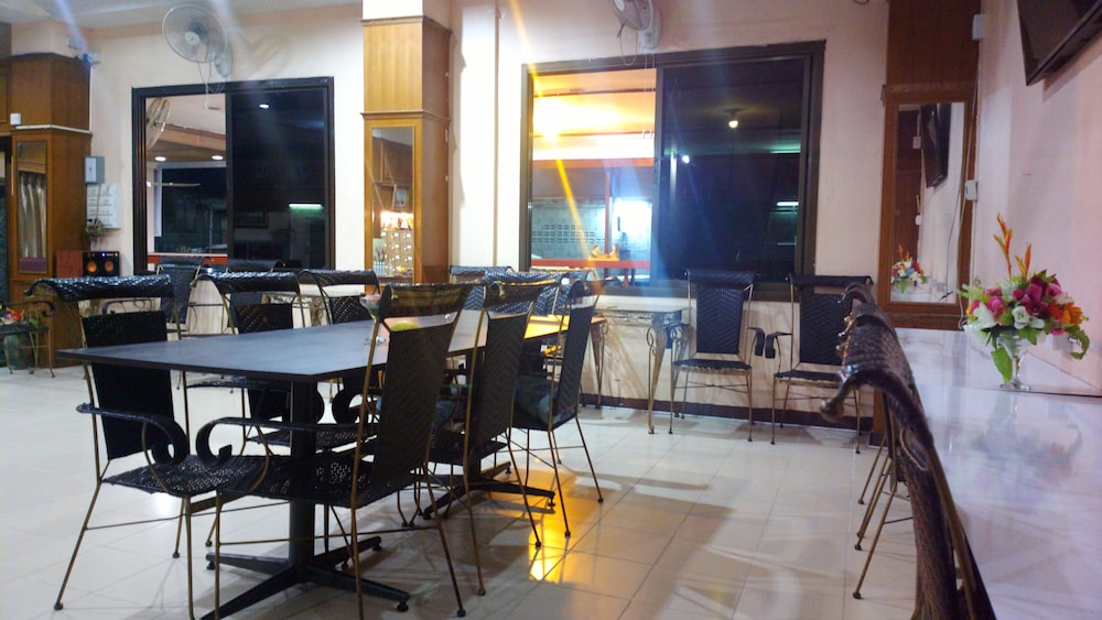 Huahin Euro City Hotel 32/49