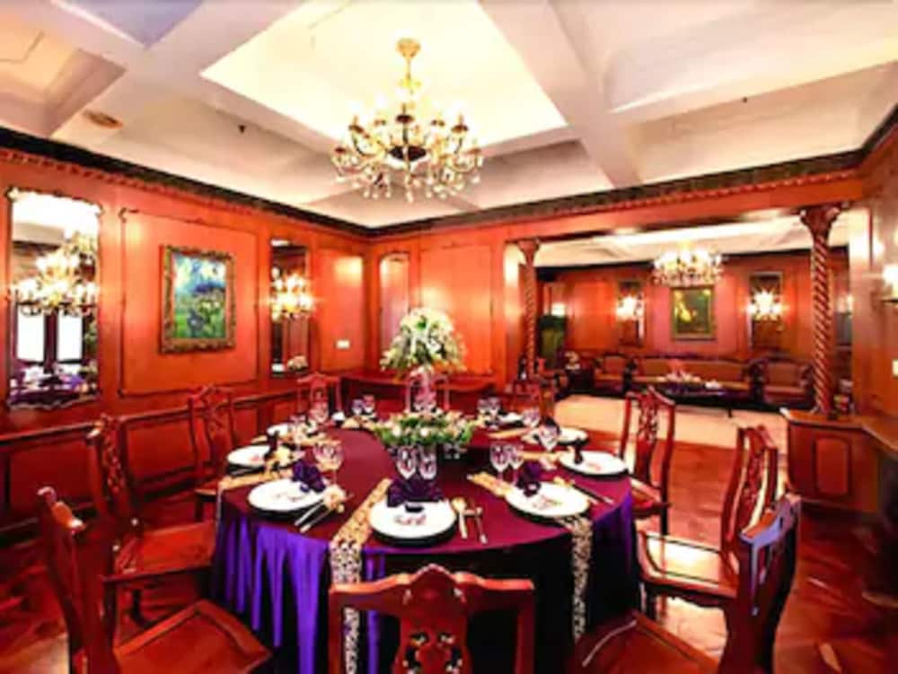 Jinjiang Shanghai Jing'an Hotel 21/27