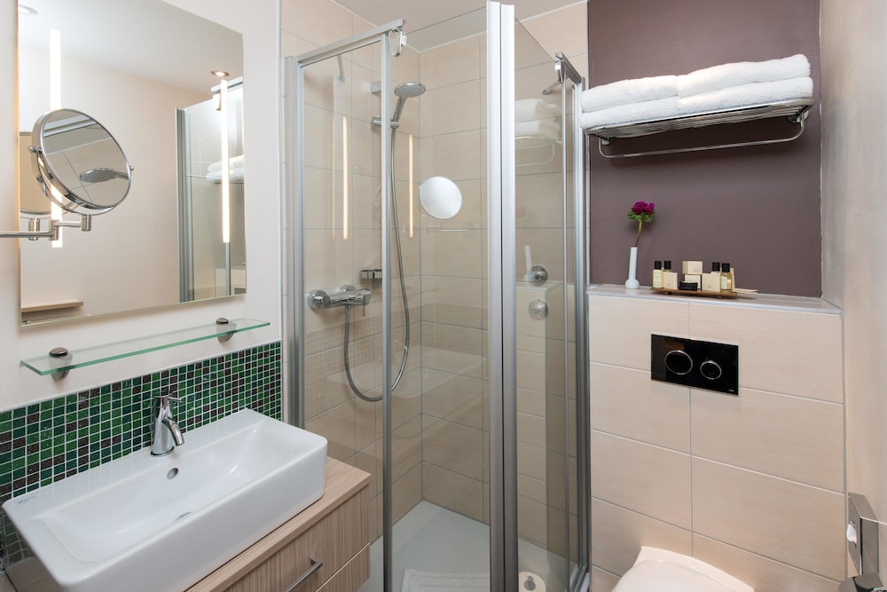 Hotel New Orly 10/65