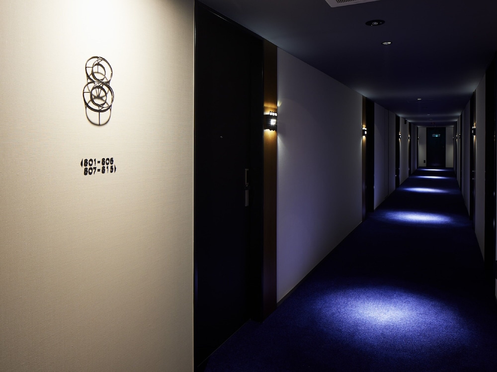 LAMP LIGHT BOOKS HOTEL fukuoka 30/50