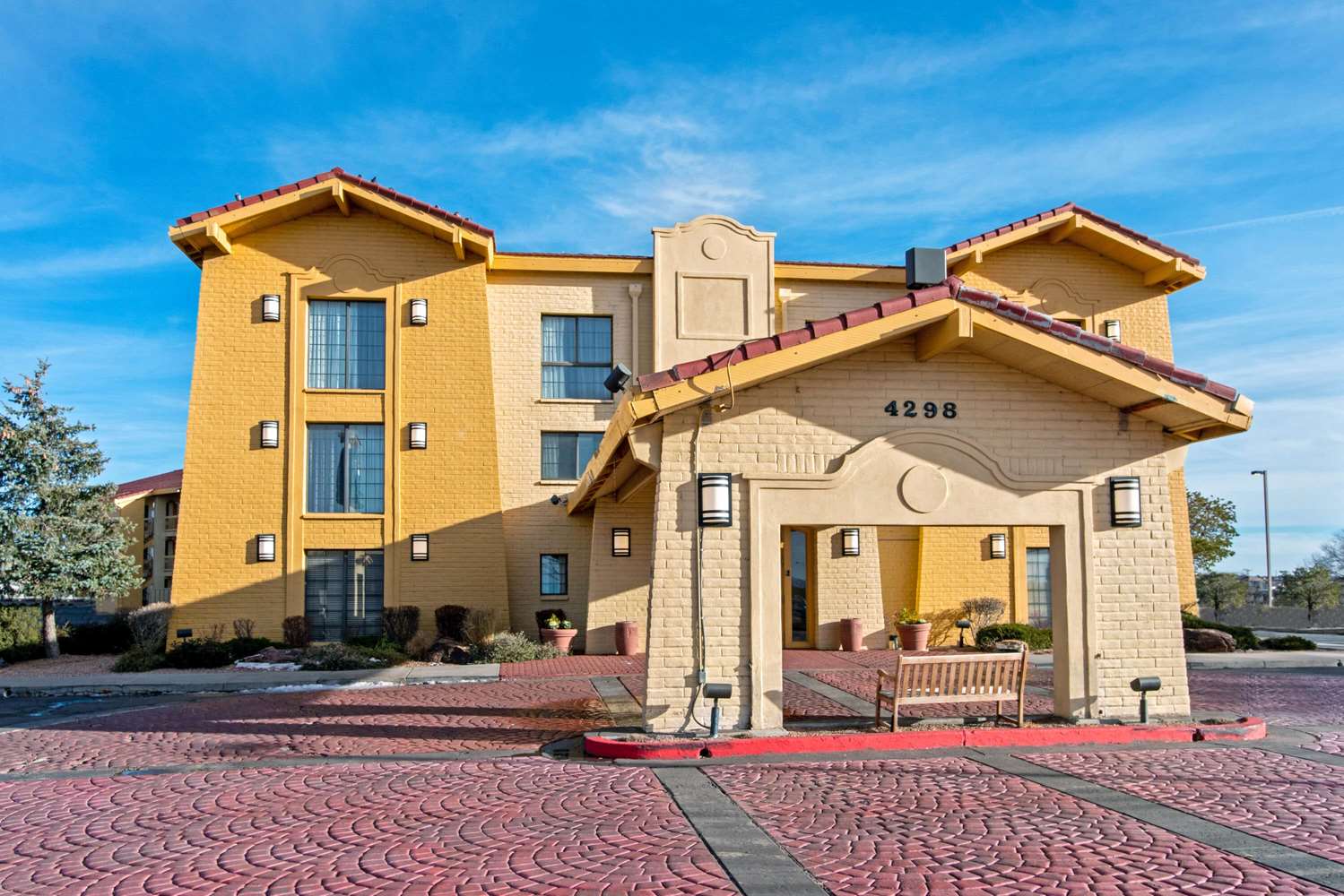 La Quinta Inn Santa Fe 8/45