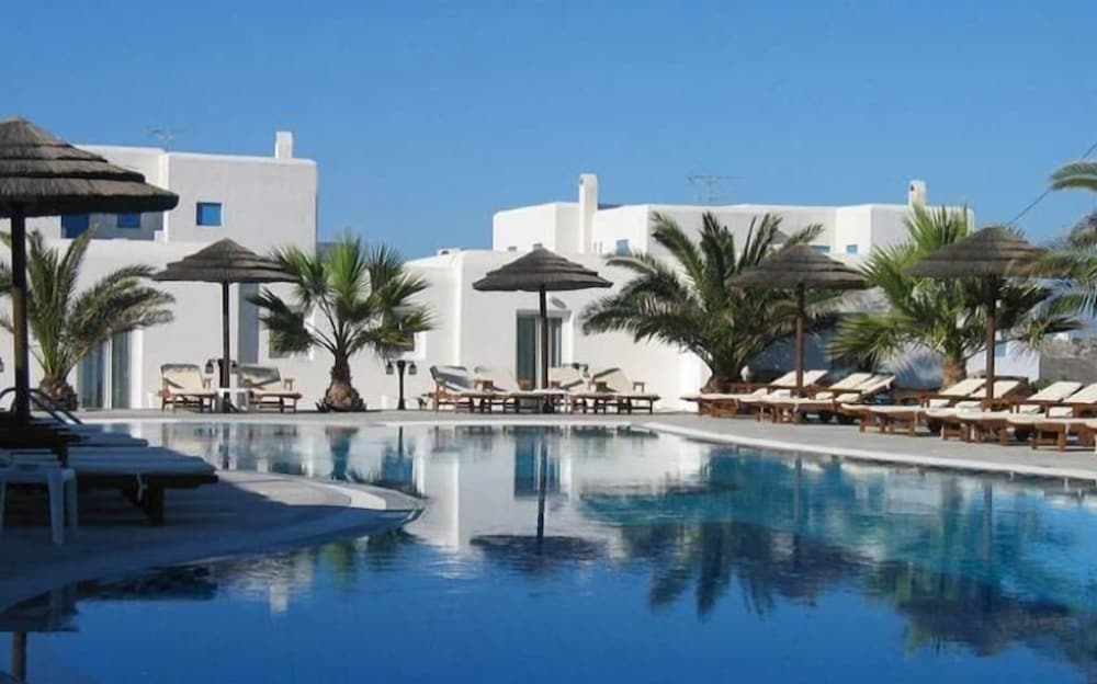 Giannoulaki Hotel 42/54