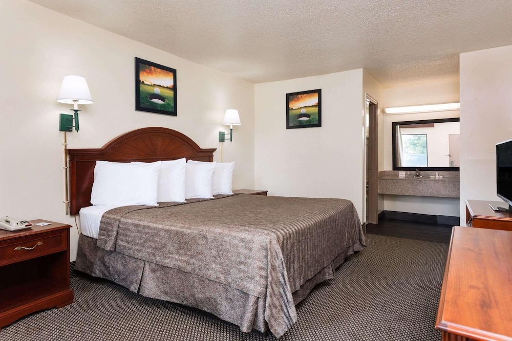 Heritage Inn Augusta 10/27
