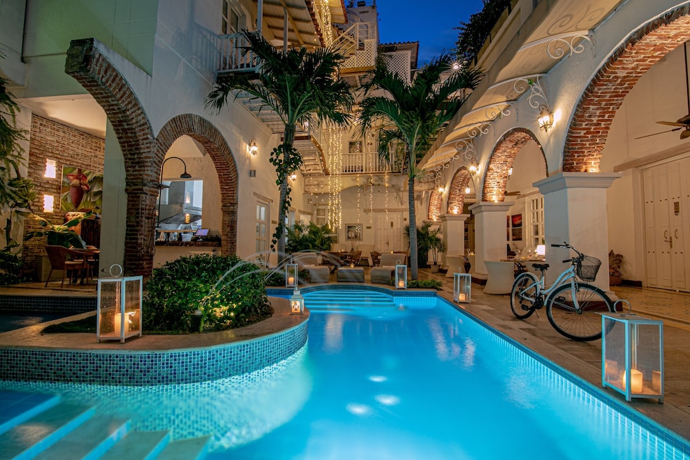HOTEL BOUTIQUE DON PEPE 5/72