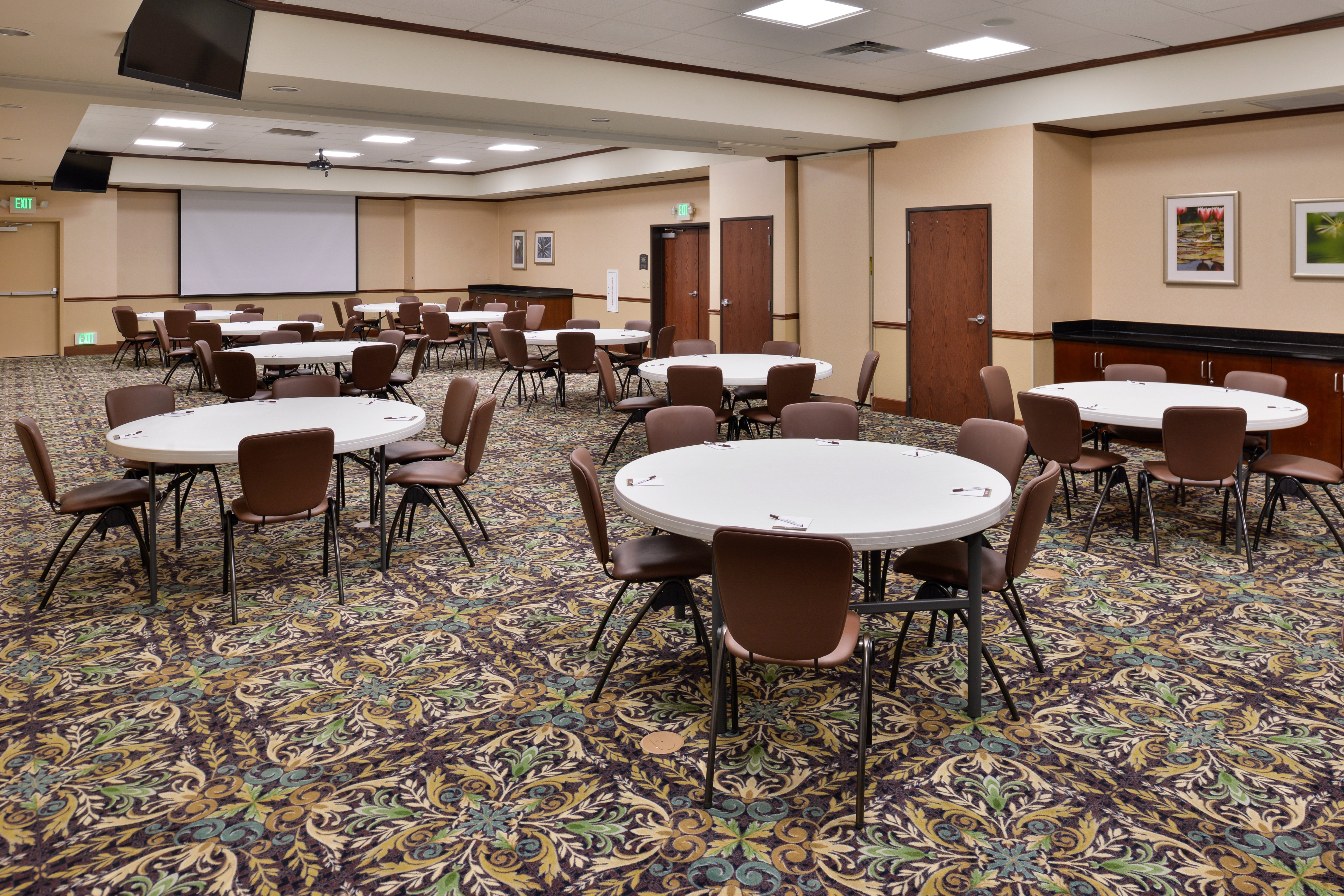 Staybridge Suites Albuquerque North 71/78