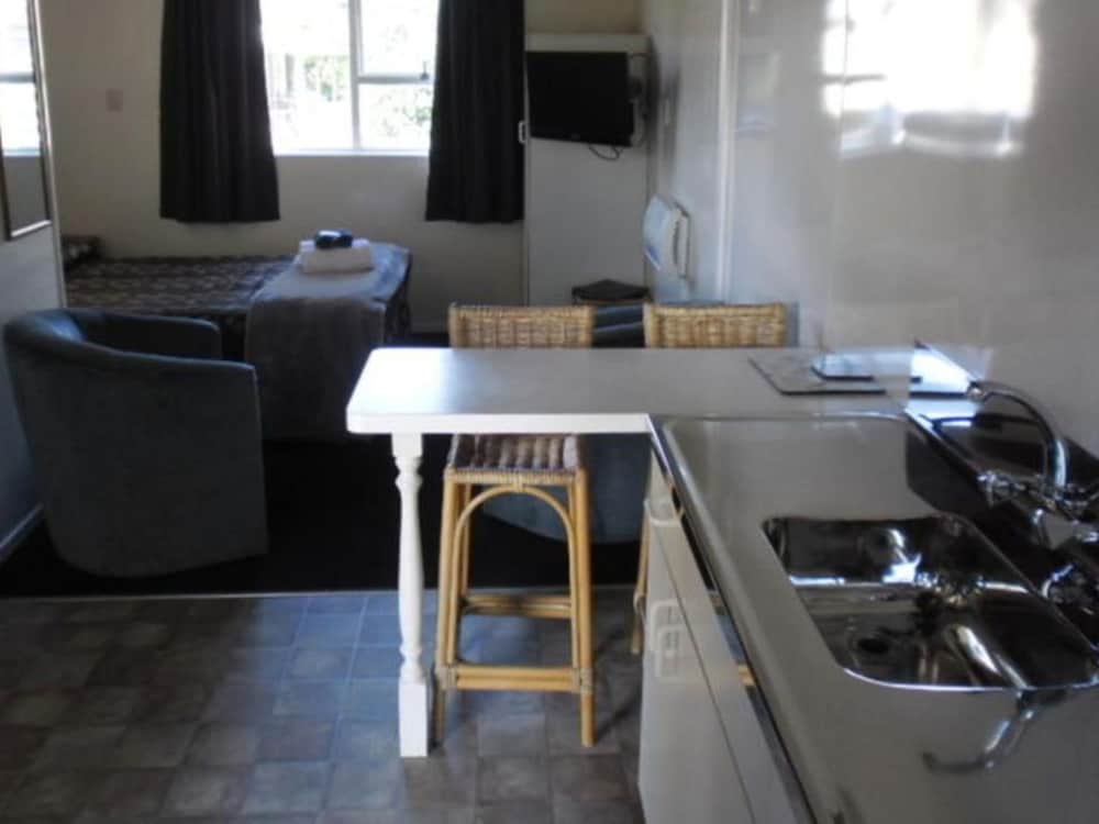 Greymouth Kiwi Holiday Parks Motels 32/44