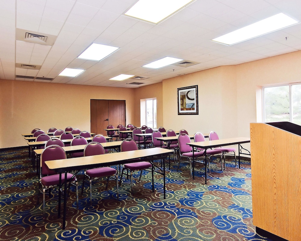 Quality Inn Brunswick Cleveland South 37/41