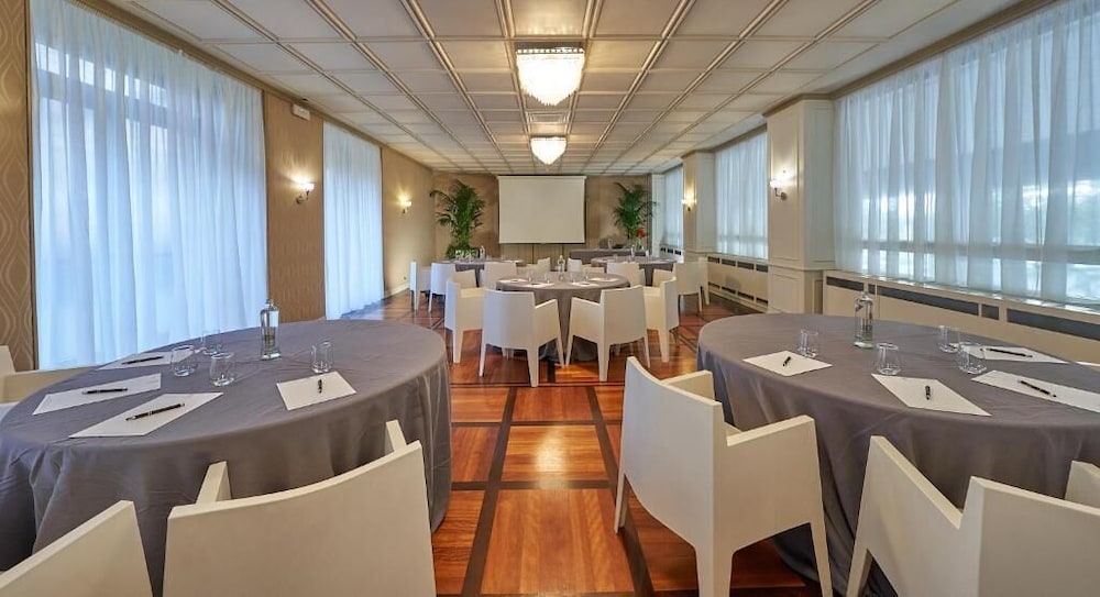 Hotel Astoria 27/39