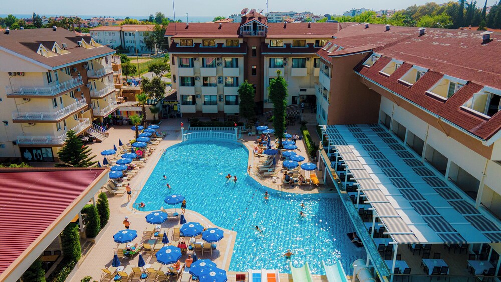 Hotel Side Yesiloz 36/50