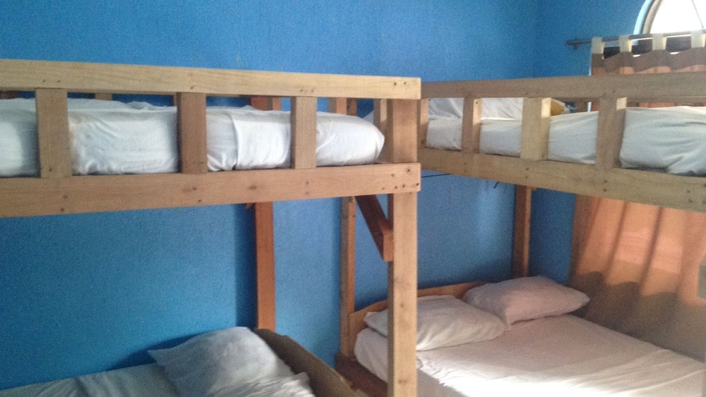 Lolas Lodge 15/59