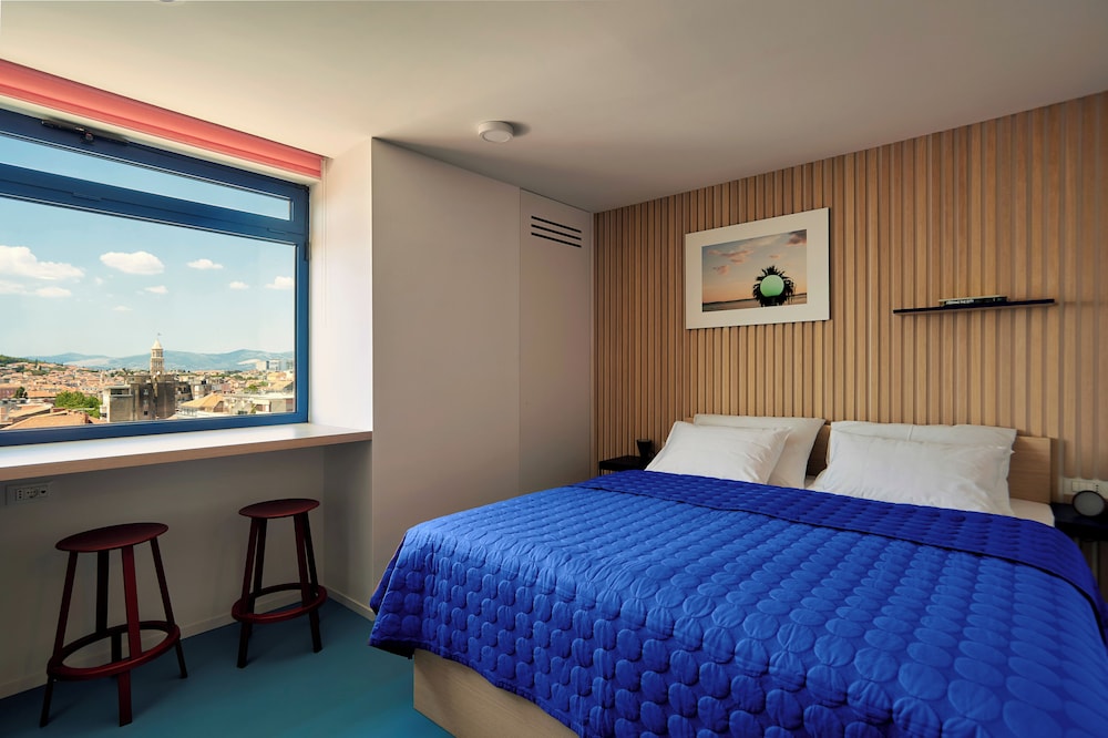 Horizon Luxury Suites 14/50