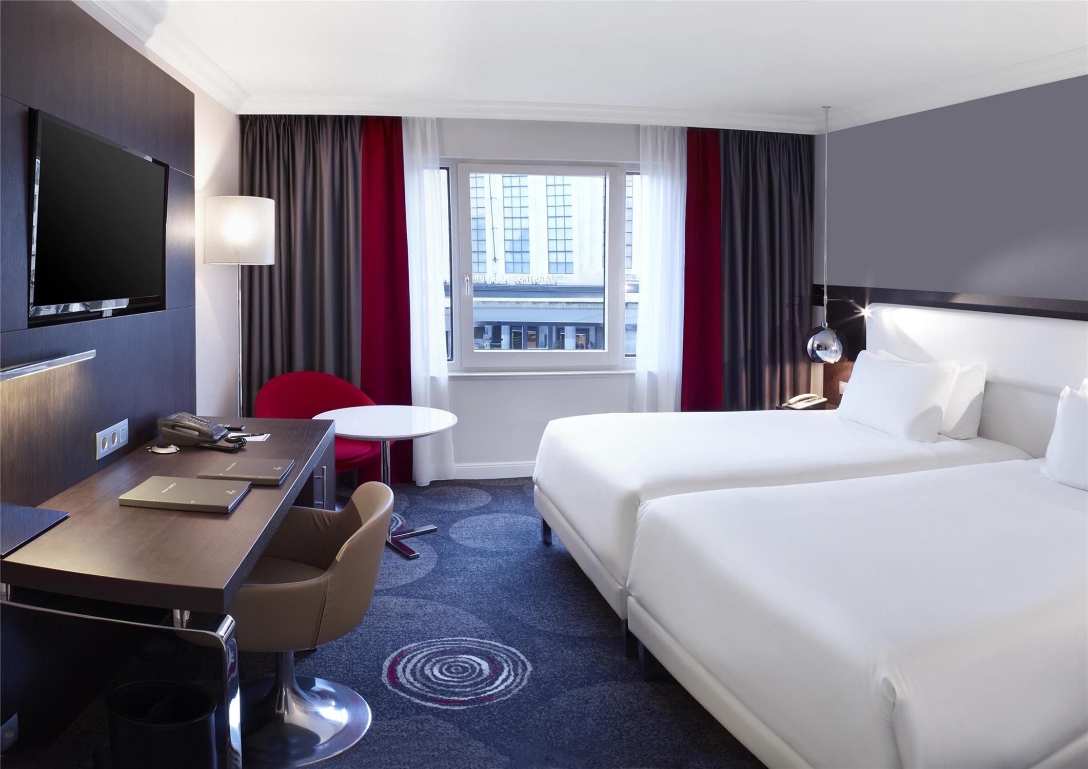غرفة بسريرين منفصلين، Hilton Brussels Grand Place 3/16