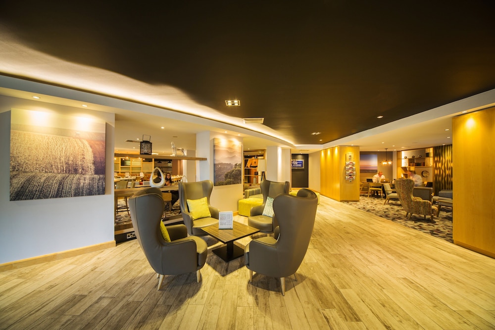 Holiday Inn Reading South M4 Jct11 56/81