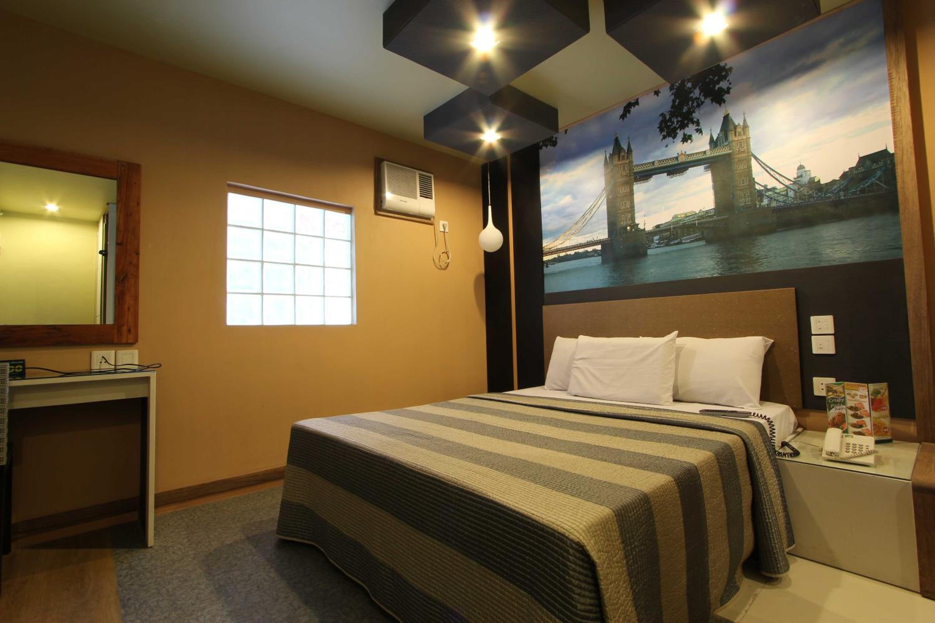 Standard, Double or Twin Bed