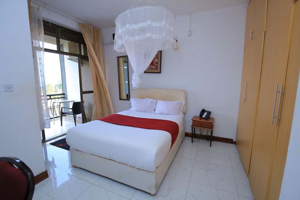 Frontiers Hotel Entebbe 19/50