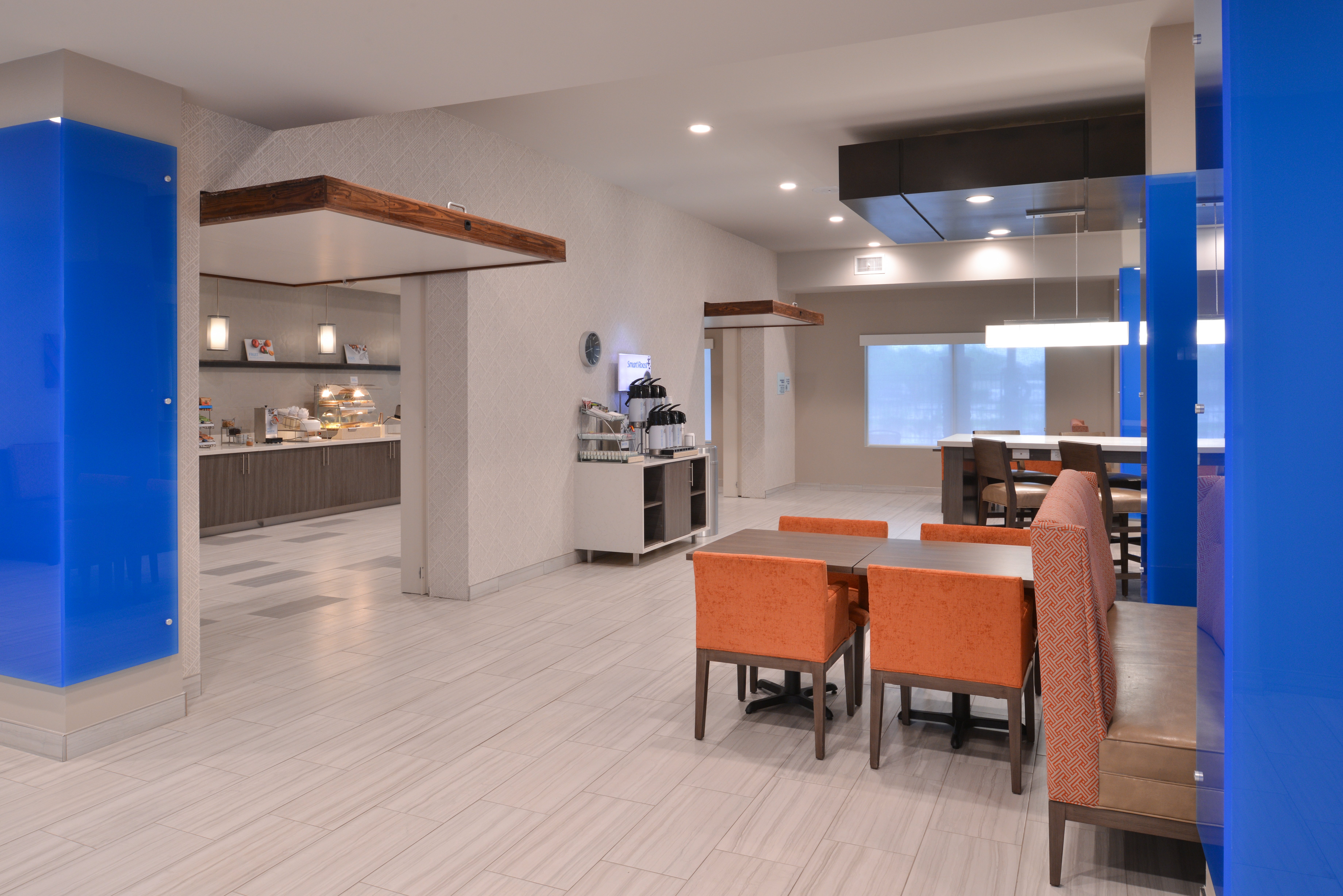 Holiday Inn Express Suites Houston E Pasadena 50/62
