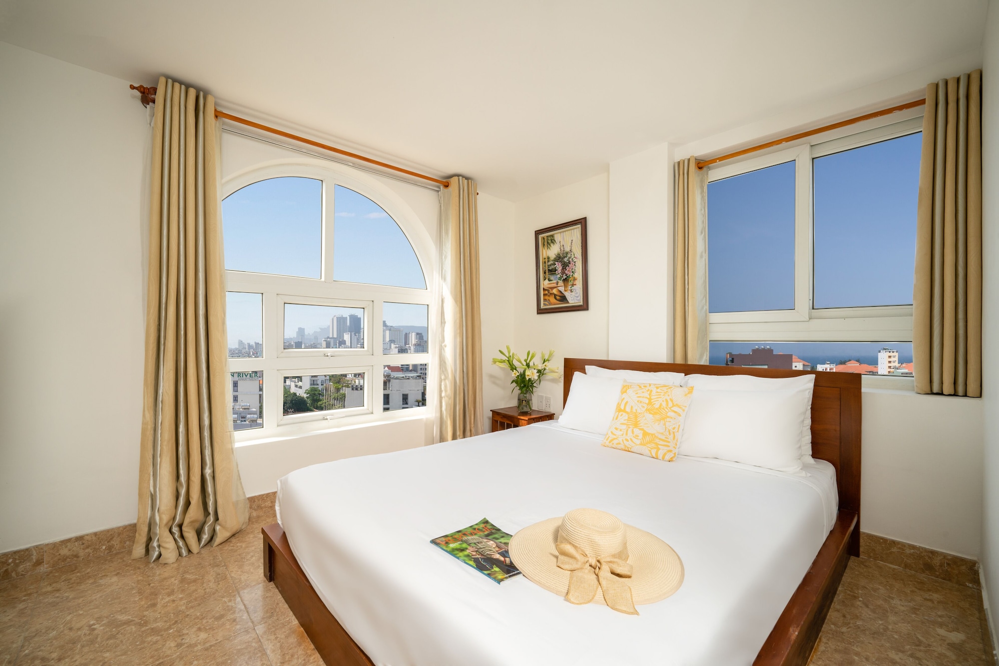 2 BEDROOMS, FAMILY, SEA VIEW