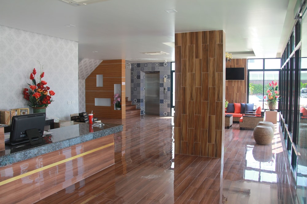 Tawan Anda Garden Hotel 16/45