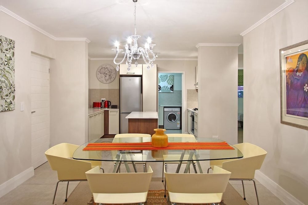 Ashton Park Luxury Apartment 10/13
