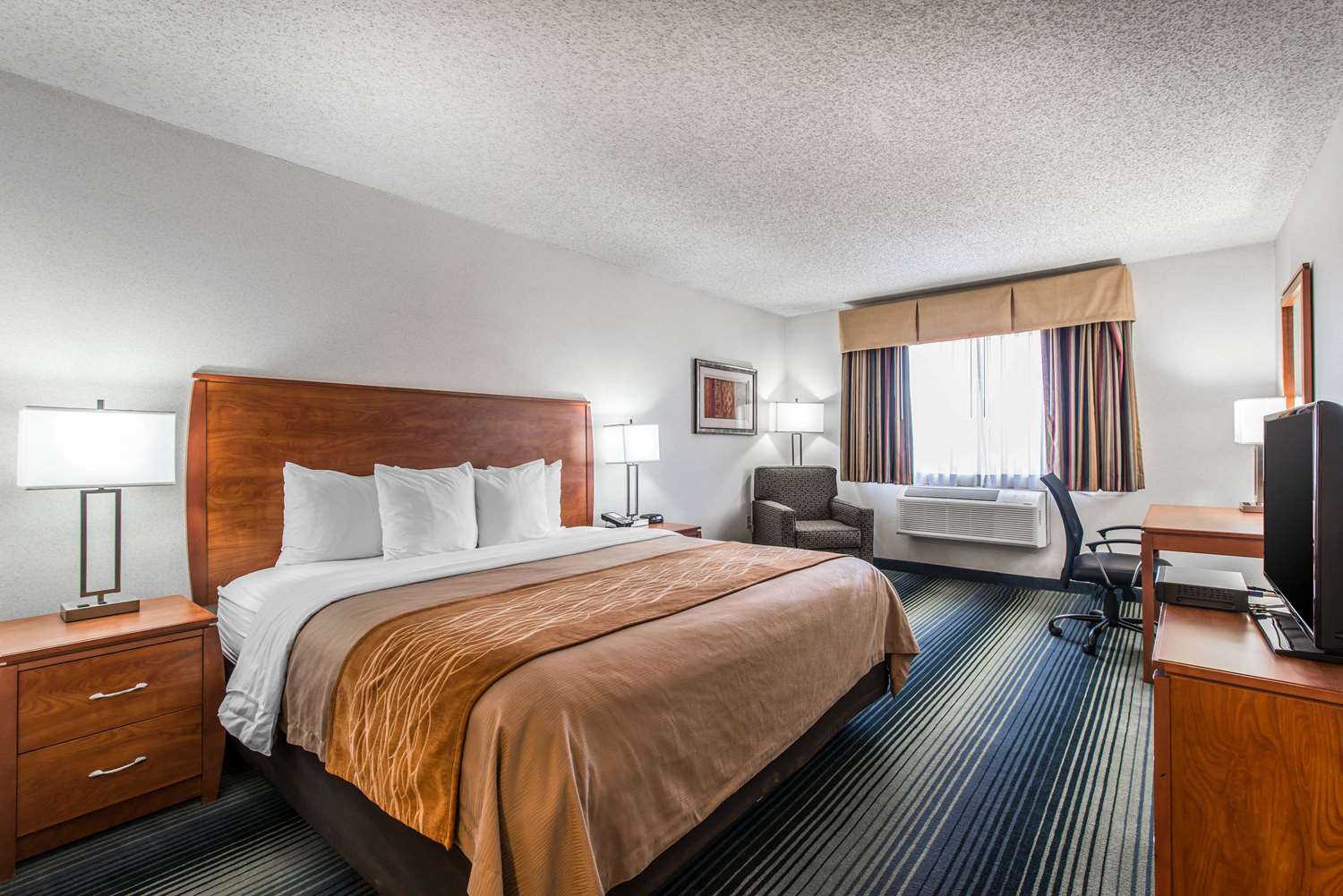 غرفة بسرير كينج لذوي الإعاقة، Quality Inn Denver Westminster 3/4
