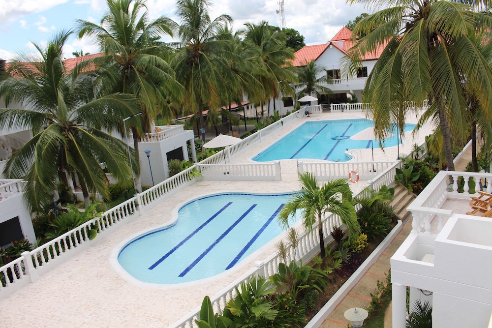 VAIA HOTELES 41/48