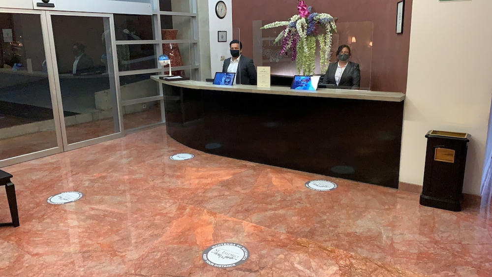 St Isidro Suites Corporate Housing SPA & Wellness Center 7/55