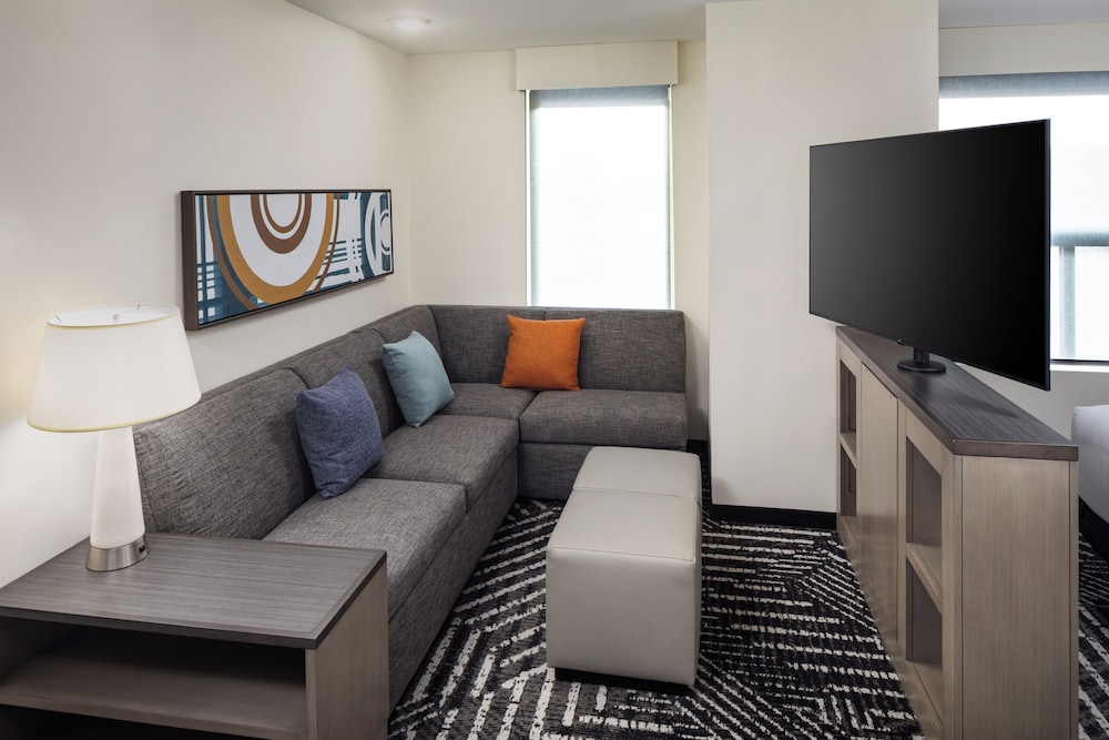 Hyatt House Royal Oak/Birmingham 23/42